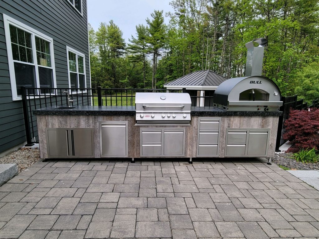 Stone Surface Granite Outdoor Grill 2